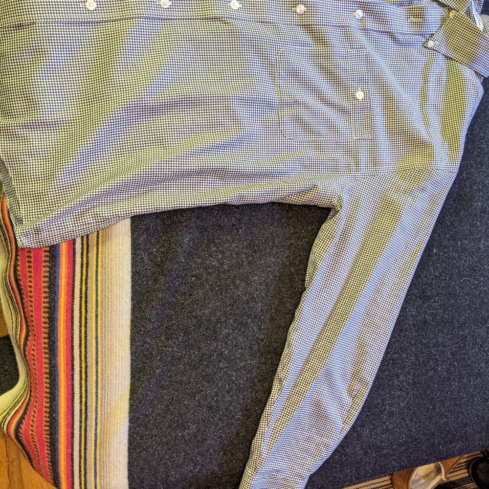 Large Orvis button down - Picture 2 of 3